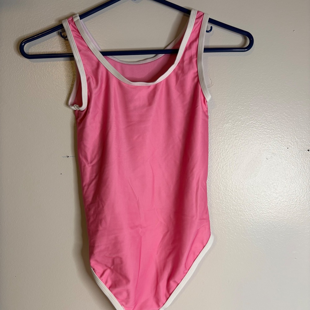 Hello Kitty Sanrio Girls M7/8 Pink Hibiscus One Piece Swimsuit UPF 50+ NEW - Picture 3 of 5